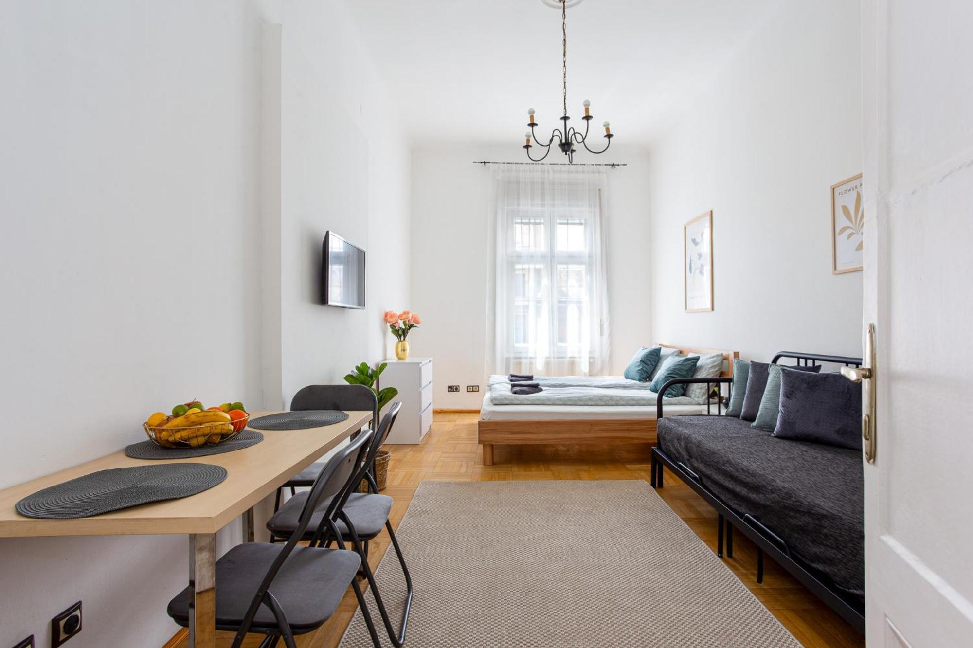 Urania Apartments Budapest Esterno foto