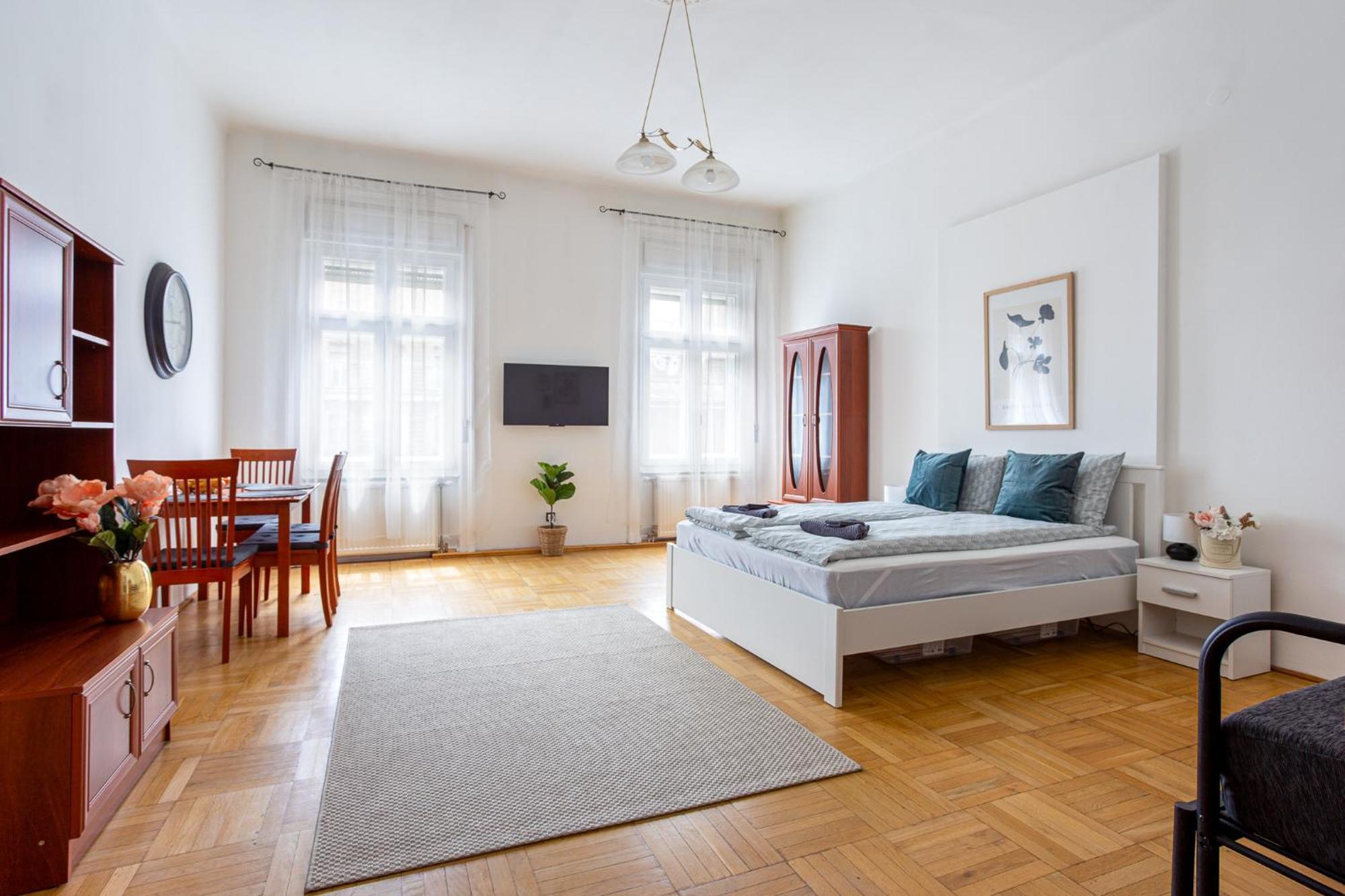 Urania Apartments Budapest Esterno foto