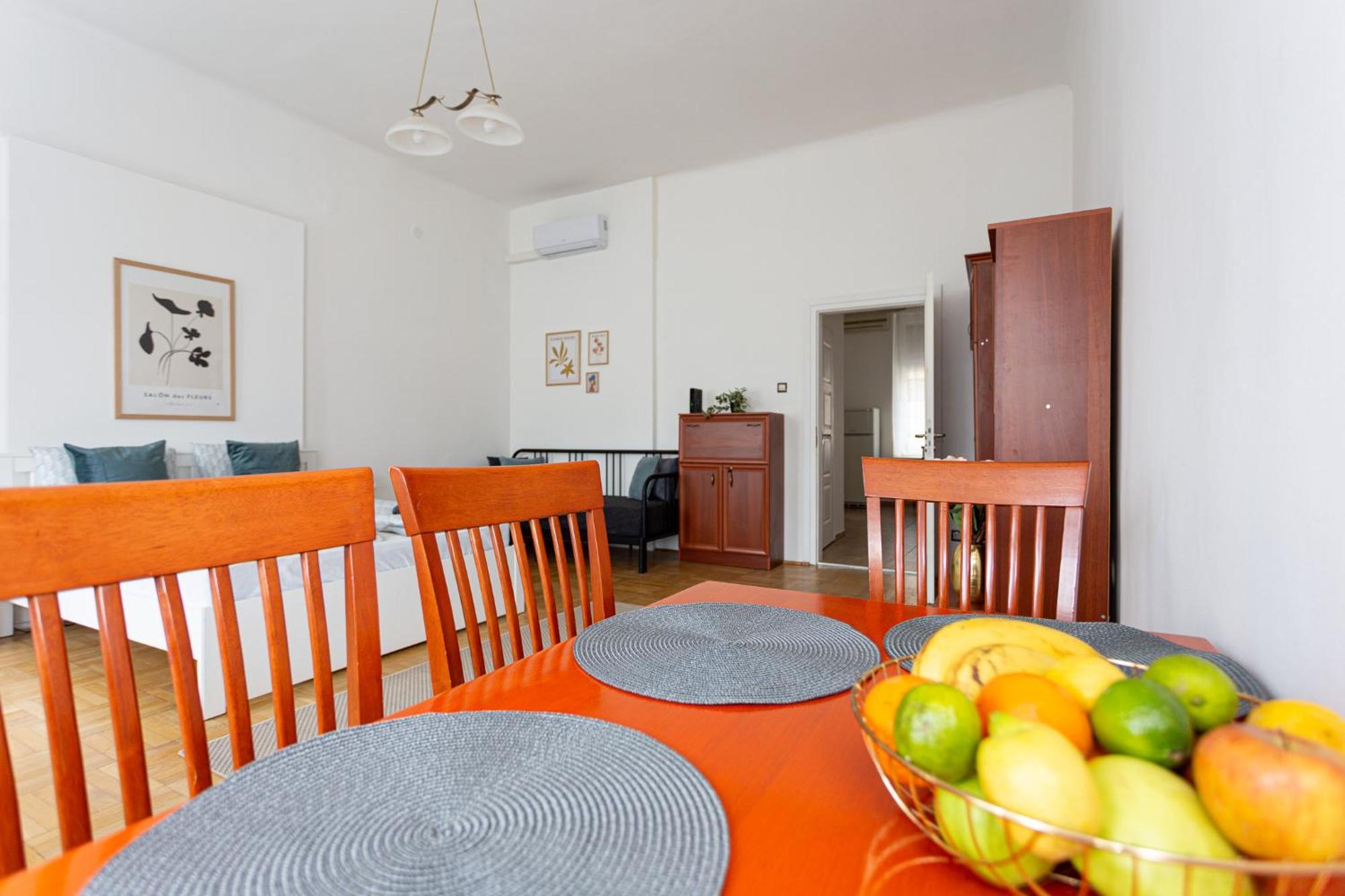 Urania Apartments Budapest Esterno foto