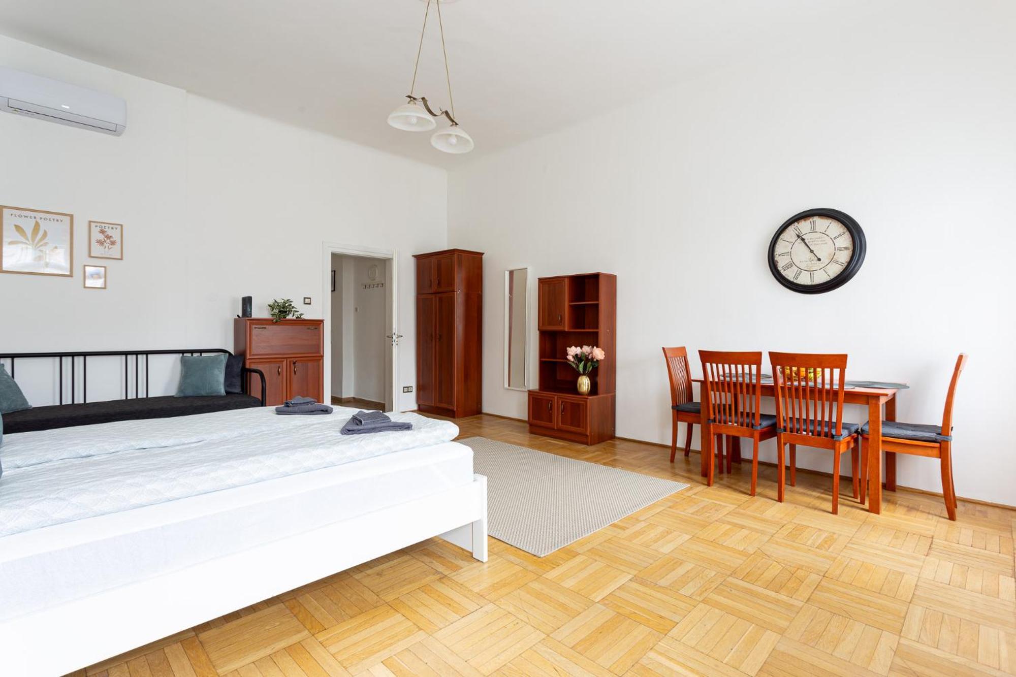 Urania Apartments Budapest Esterno foto
